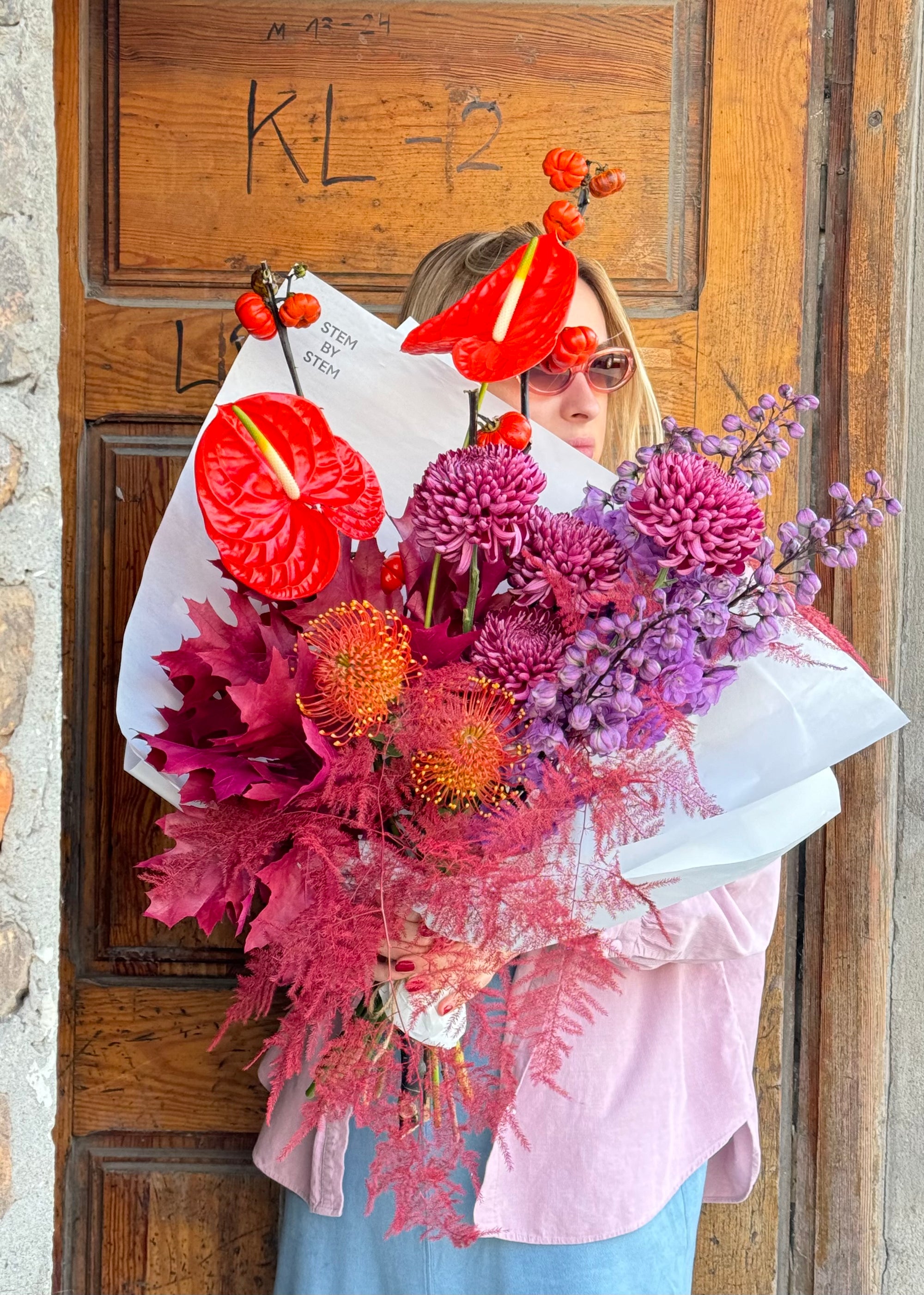 Bouquet burgundy|violet|orange