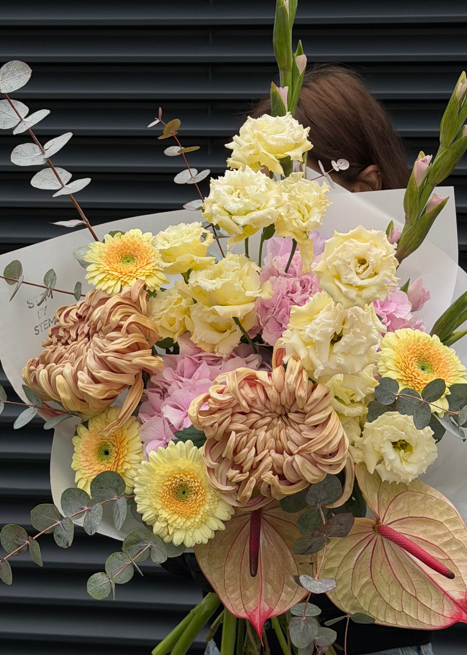 Bouquet yellow | cold green | coffee