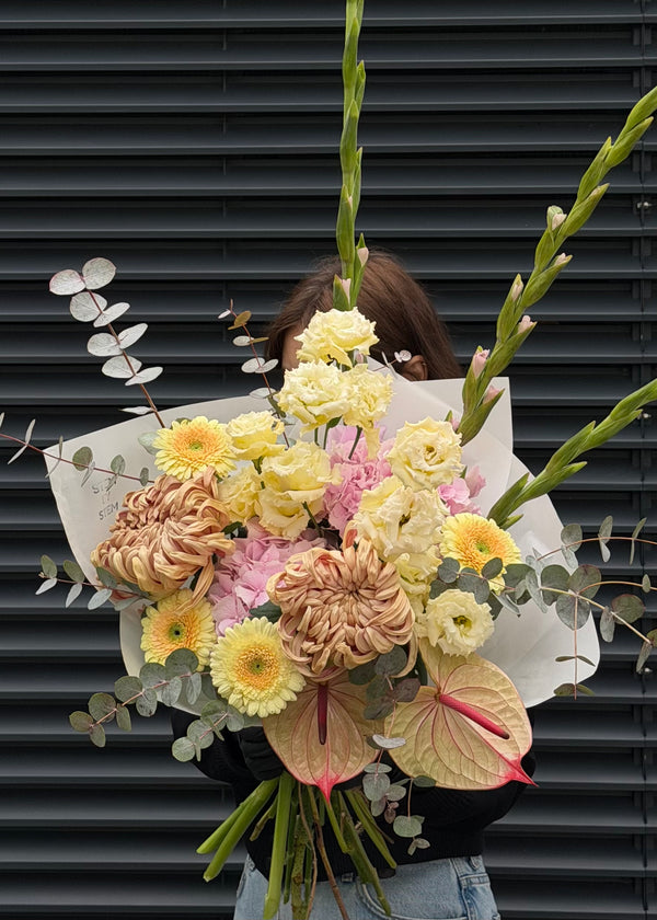 Bouquet yellow | cold green | coffee