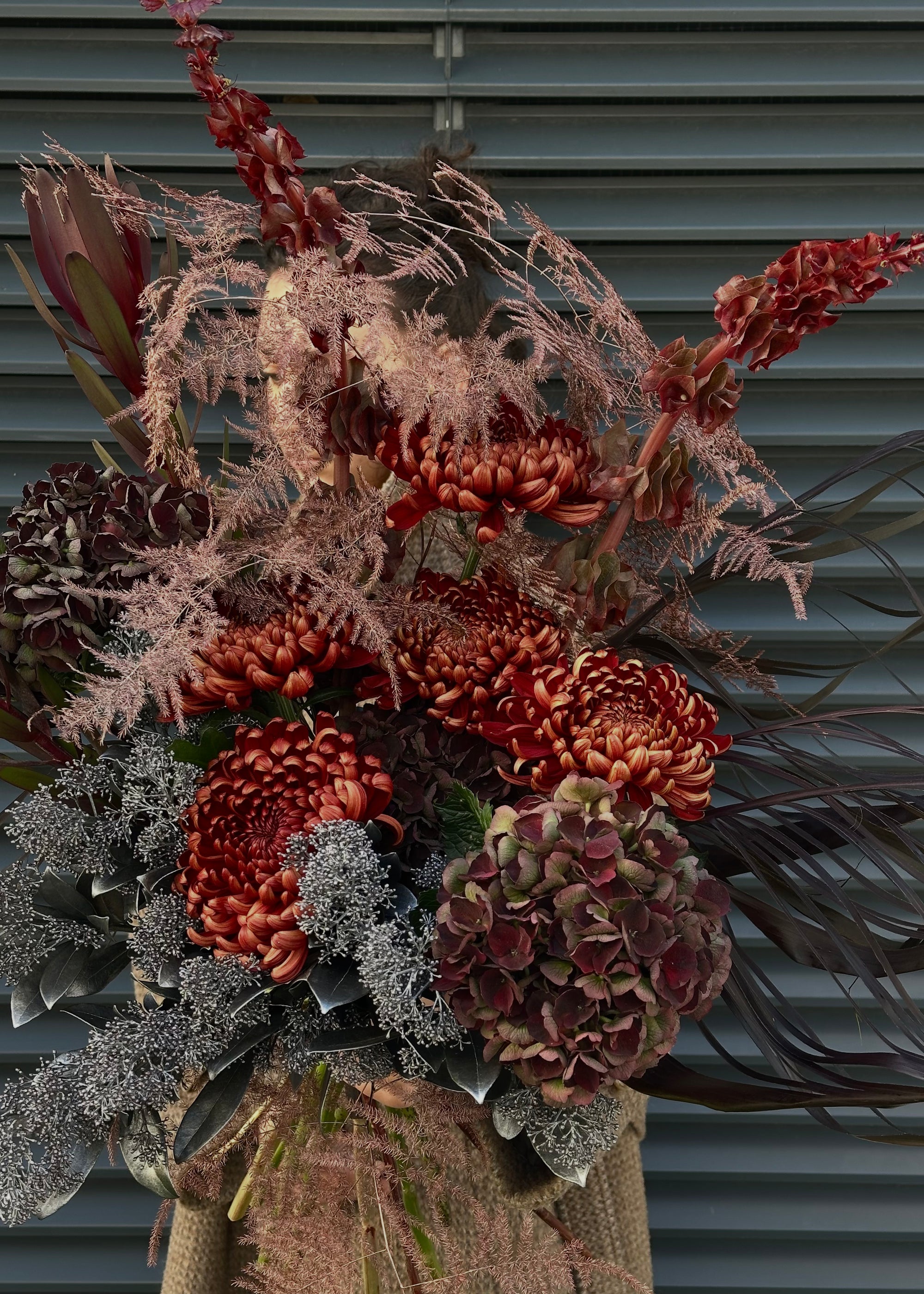 Bouquet dark cherry | black