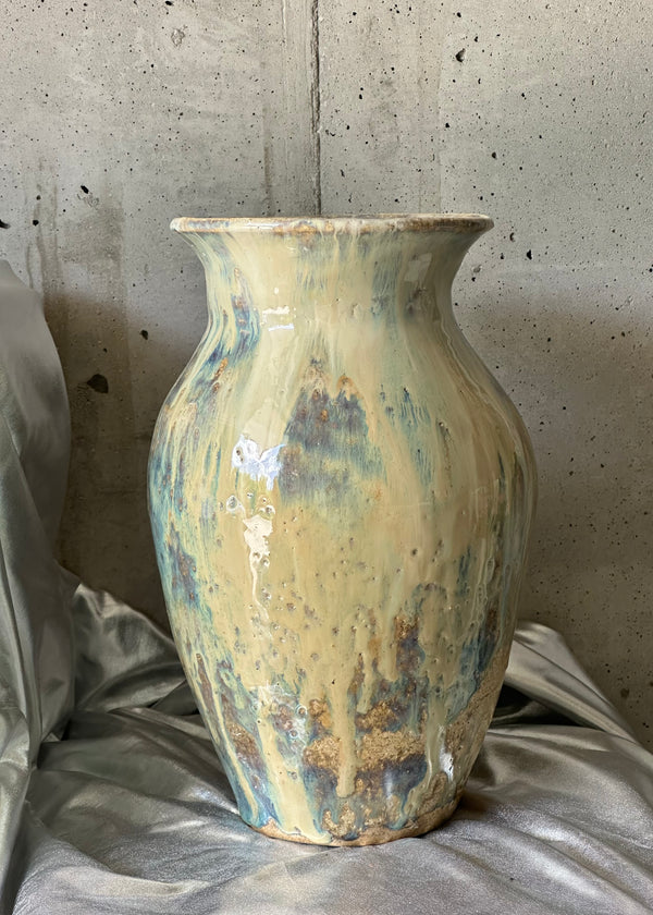 Vase #16
