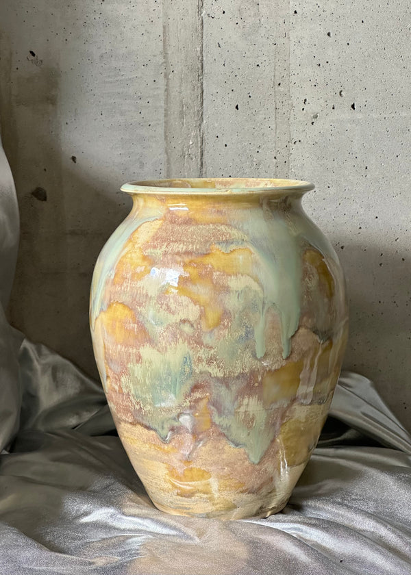 Vase #18