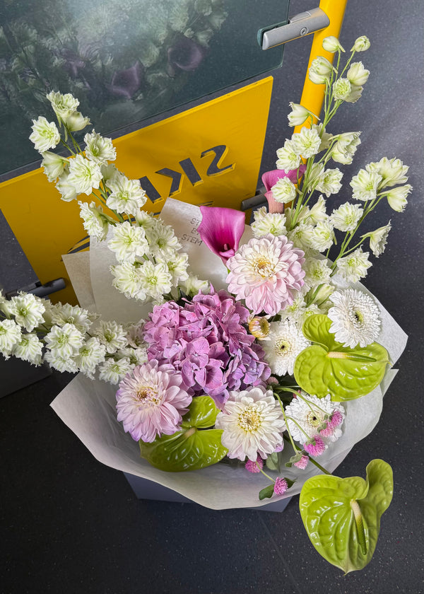 Bouquet pink | green | white