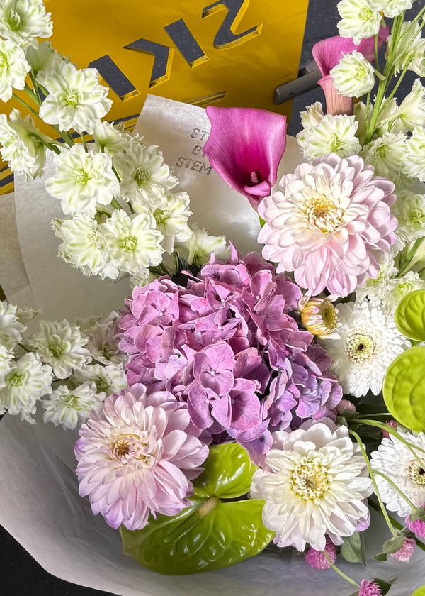Bouquet pink | green | white
