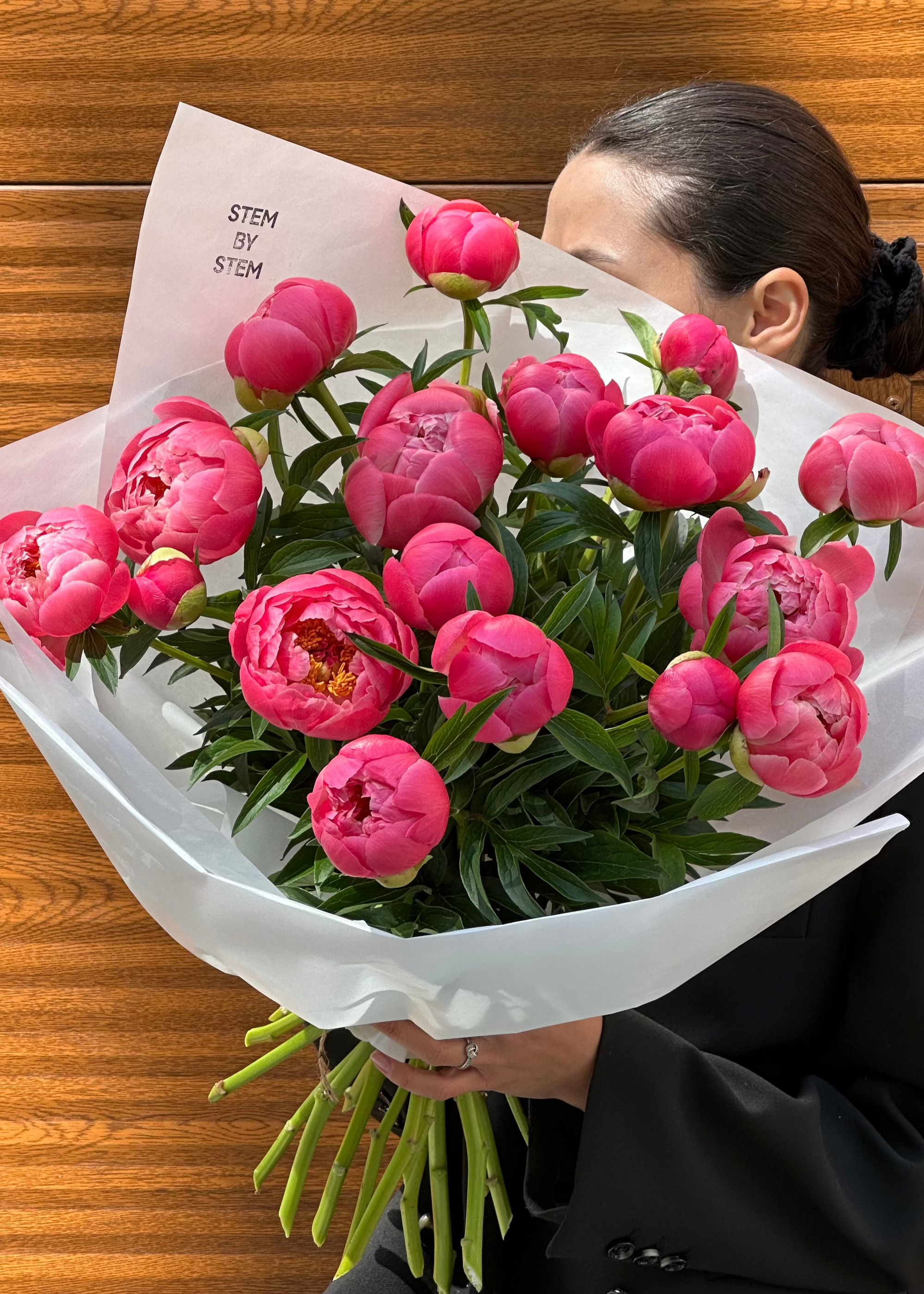 Mono | coral peonies