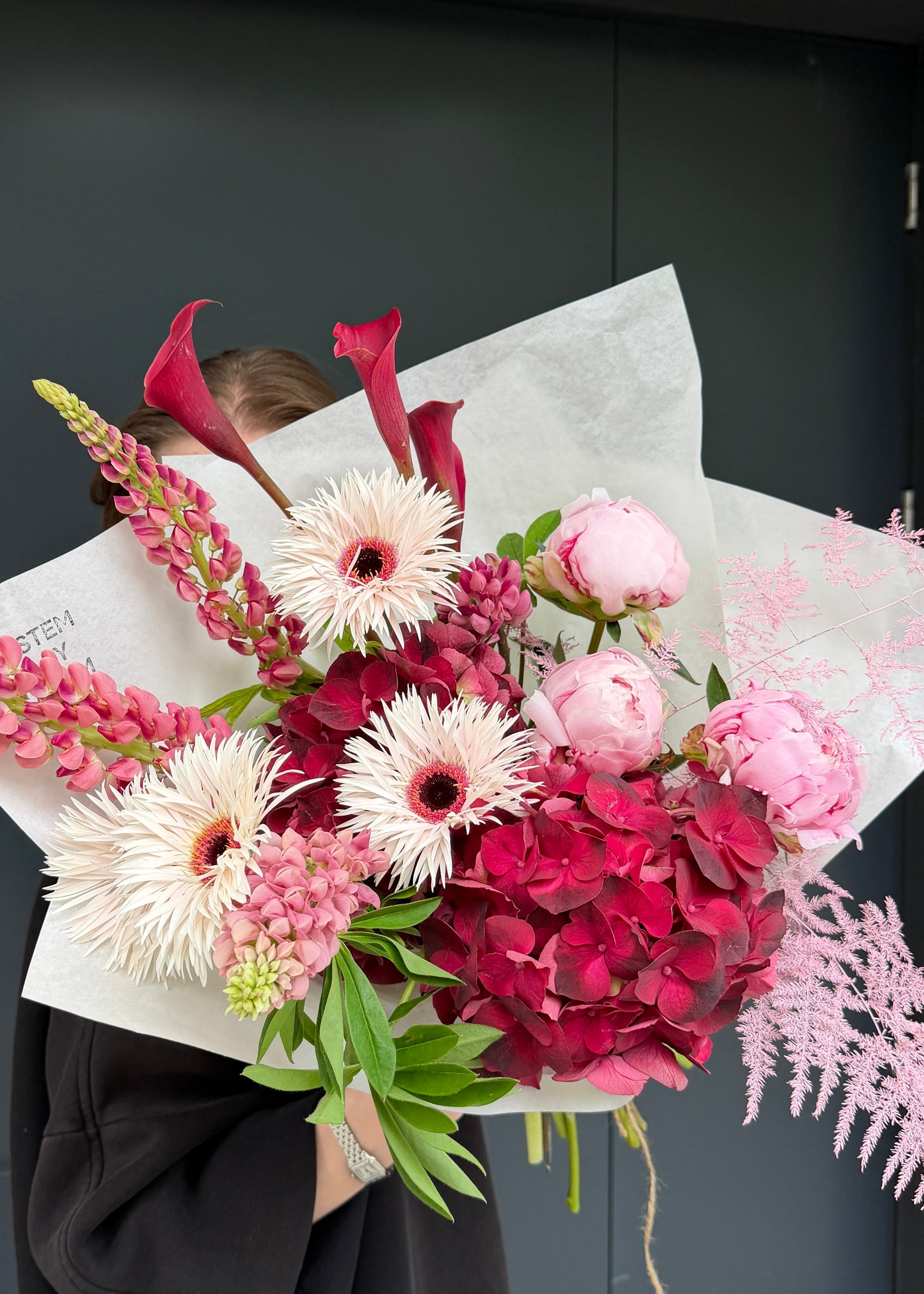 Bouquet cherry red | pink - Stem By Stem