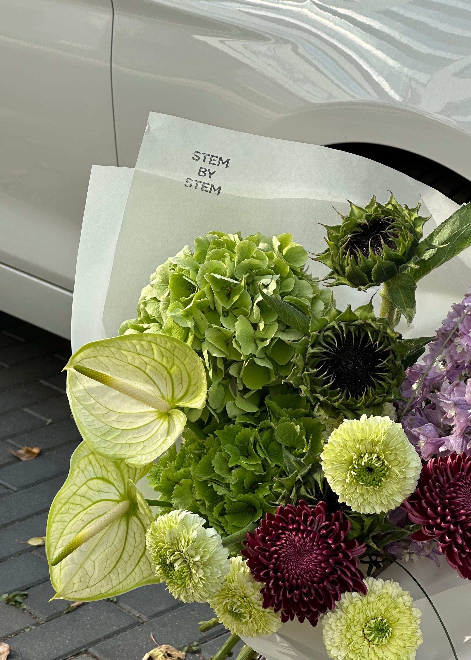 Bouquet green | burgundy - Stem By Stem