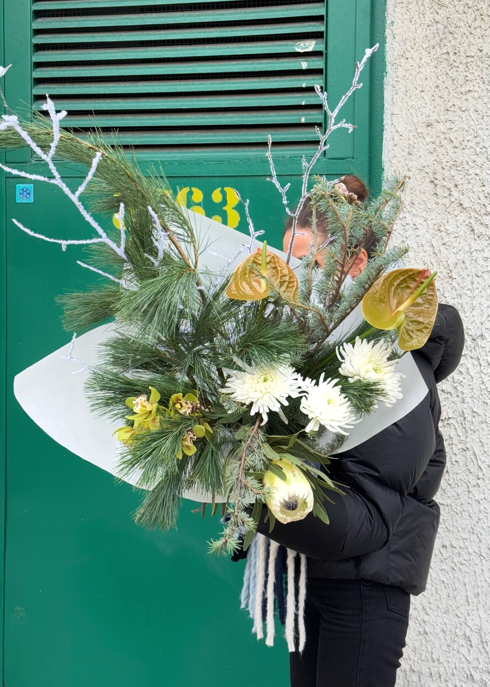 Bouquet pine|white|green - Stem By Stem