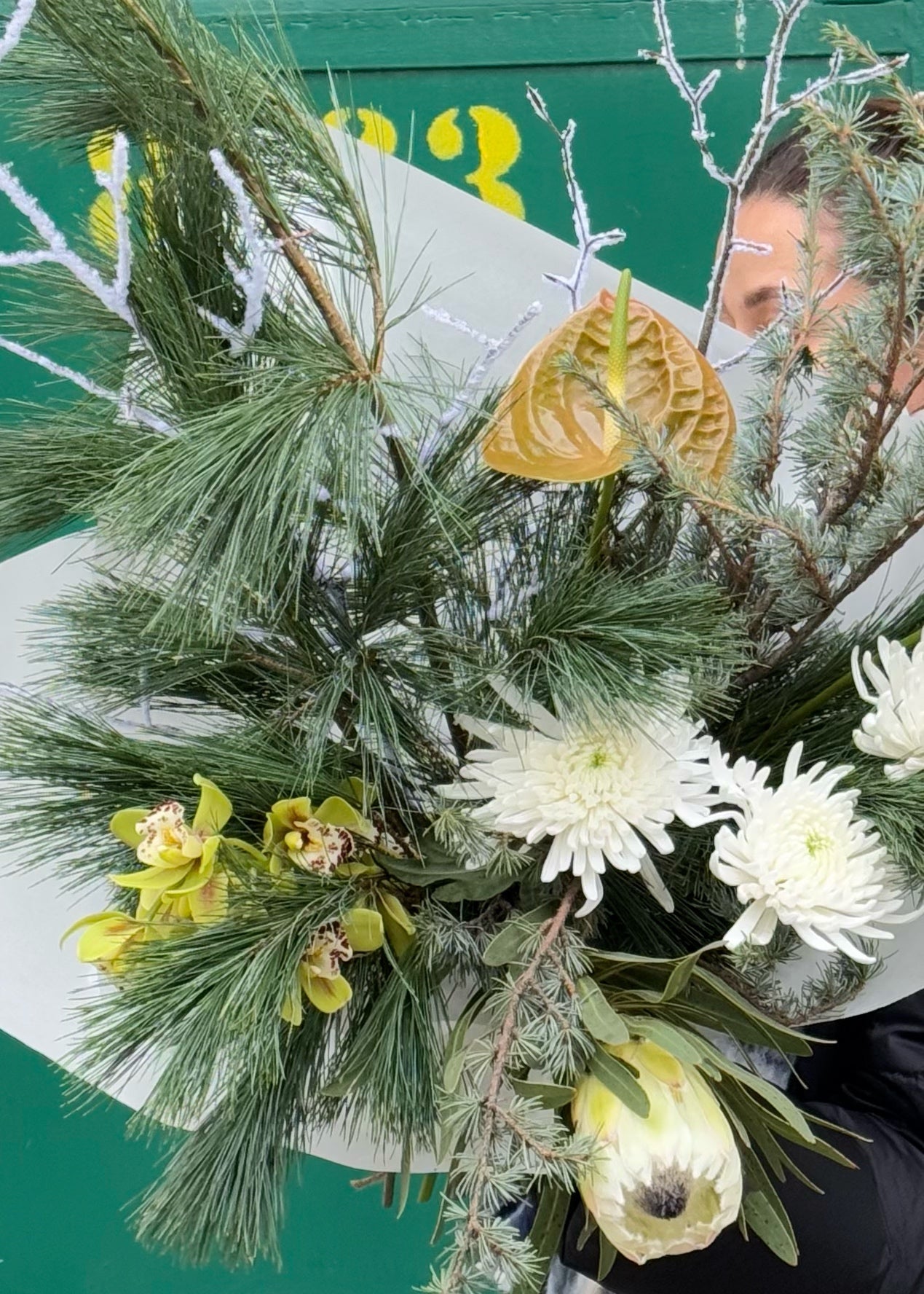 Bouquet pine|white|green - Stem By Stem