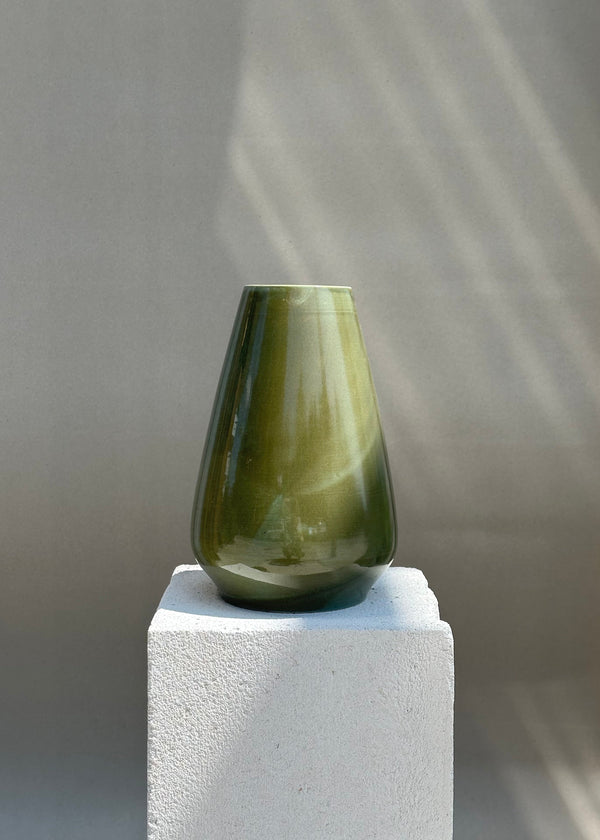 Vase 10 - Stem By Stem