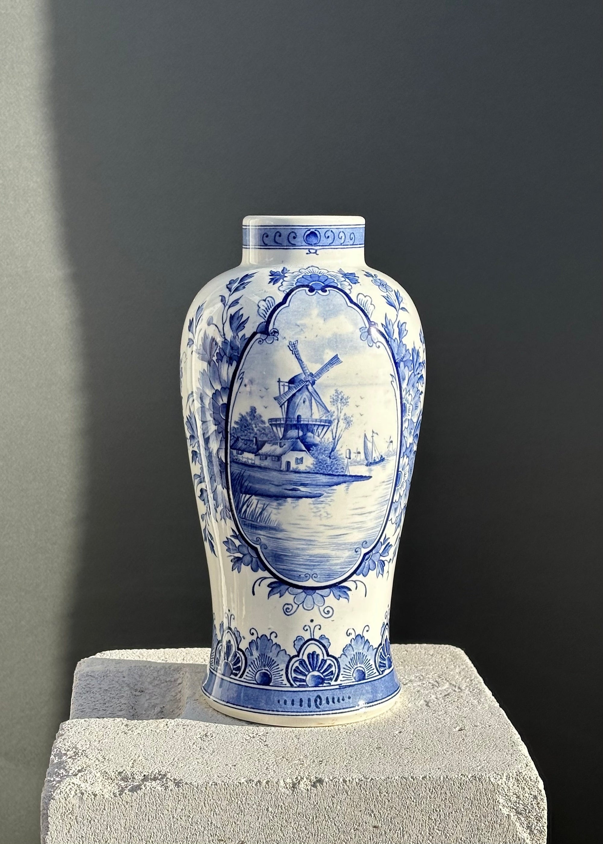 Vase 5 - Stem By Stem