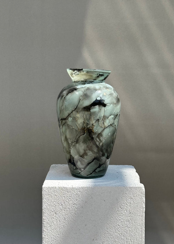Vase 9 - Stem By Stem